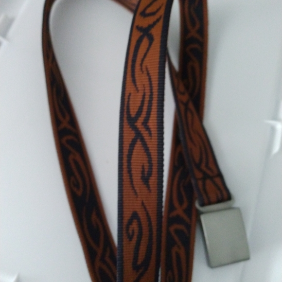 Belt - Picture 1 of 3